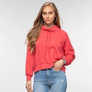 XiRENA Chase Sweatshirt NEW with tags in Red Moon